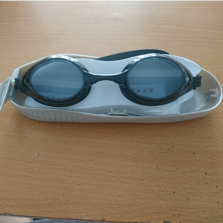 Kính bơi View V220A