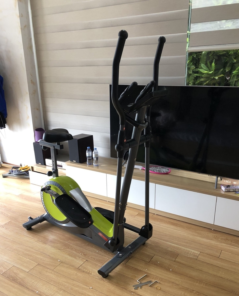 Xe đạp tập thể dục Longstyle BC89502