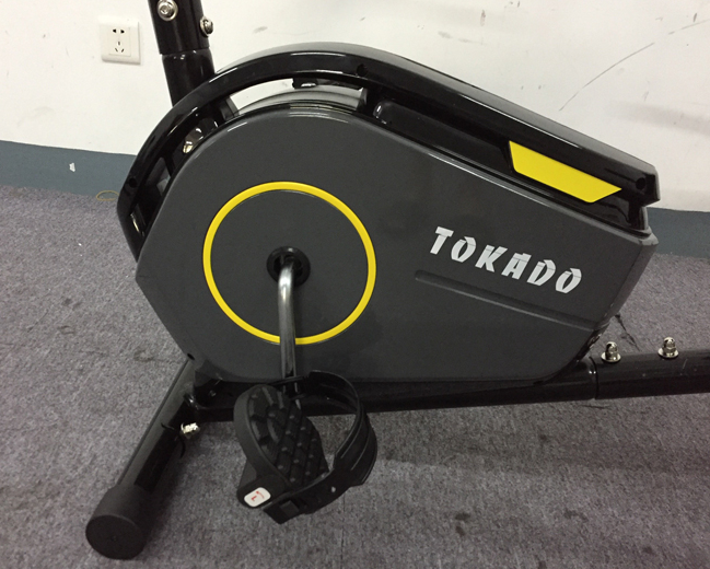 Xe đạp thể dục Tokado TK 360R