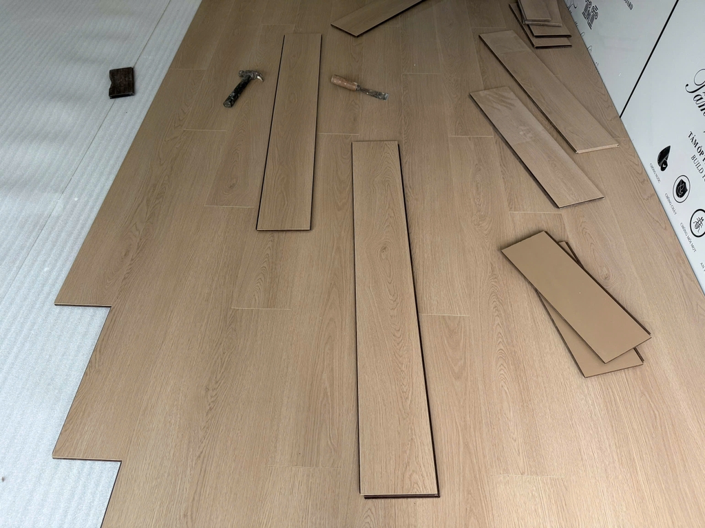 Worldtics Floor - W6770