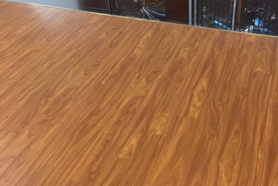 Sàn Gỗ Roman M999