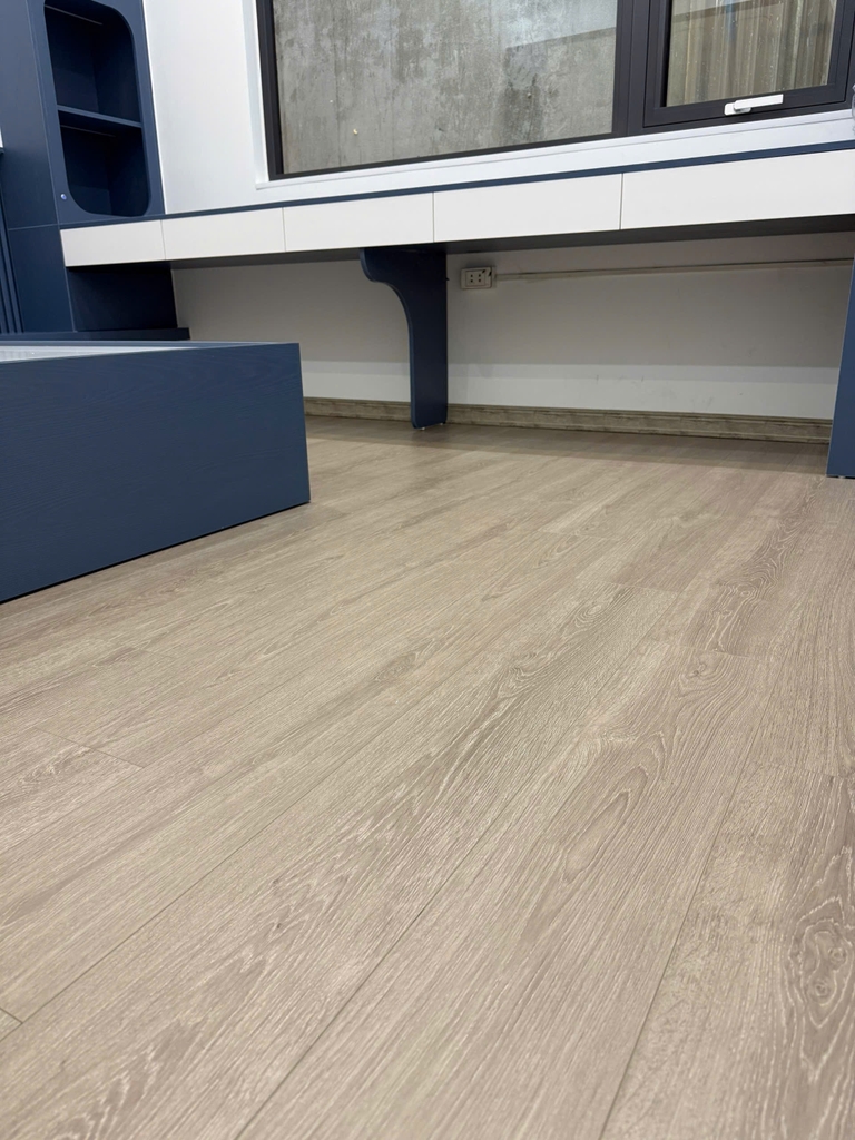 Worldtics Floor - W5659