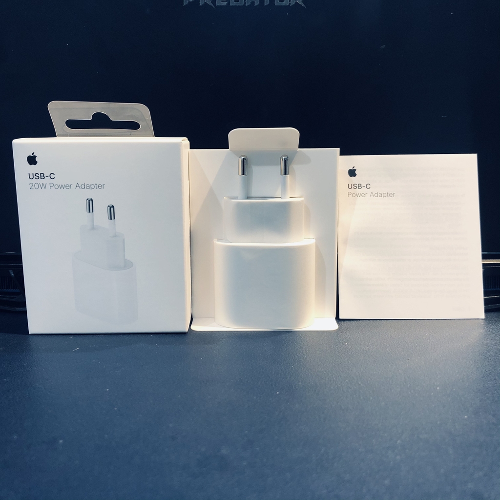 Bộ Sạc Nhanh Apple 20W Type-C Chuẩn PD Cho iPhone 6 Pro Max/16 Pro/ 16 Plus/16 - Chính Hãng