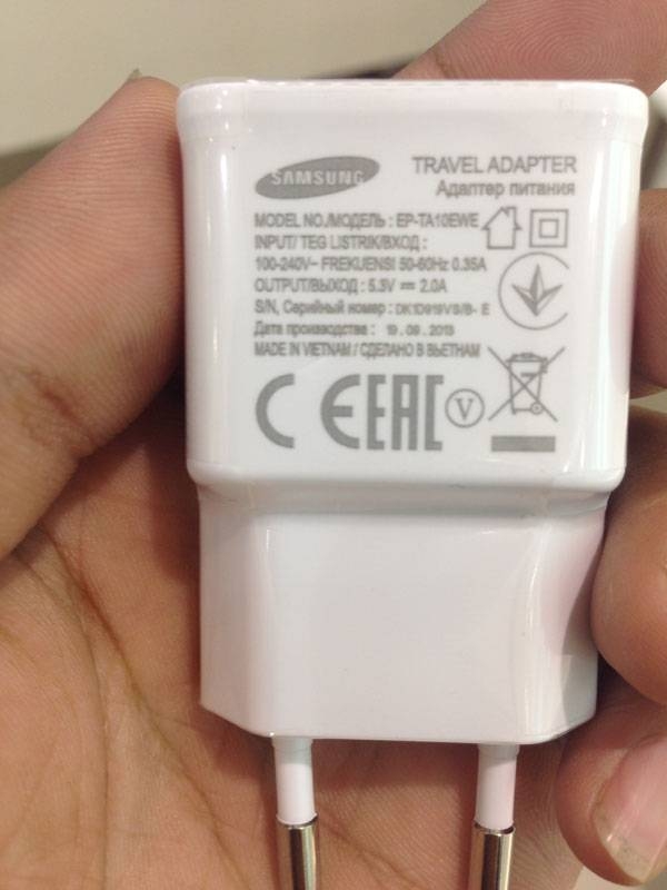 Sạc Samsung 5V - 2A S2/S3/S4 chính hãng
