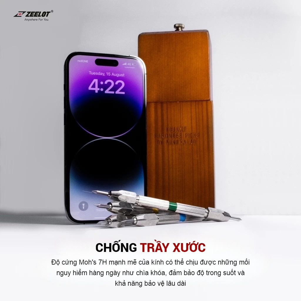 Kính Cường Lực iPhone 15 Series ZEELOT Trong Suốt SOLIDsleek - Retina Clear - Hàng Chính Hãng