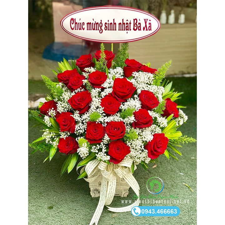 Giỏ hoa tươi sang trọng