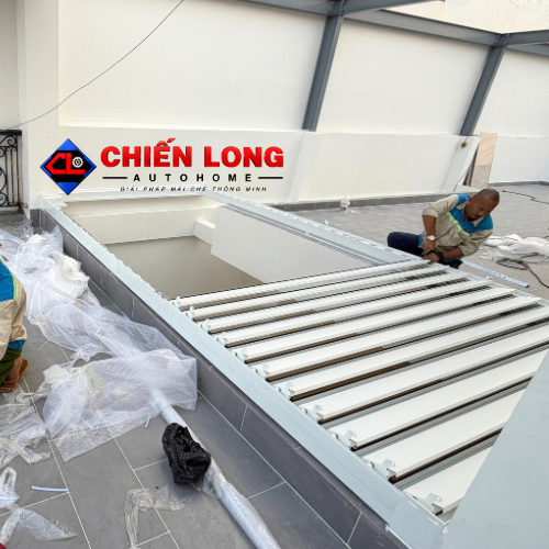 Mái Nhôm Xếp Lật Tự Động Che Ban Công 3m x 6m