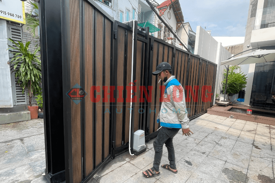 Công lùa Cong vuông Góc điều khiển tự động | Thiết kế độc đáo mẫu cổng xu hướng hiện đại