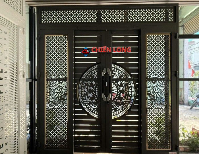 Cửa trượt quay Trống đồng, Cá chép - Tiện dụng tăng không gian sống hiện đại