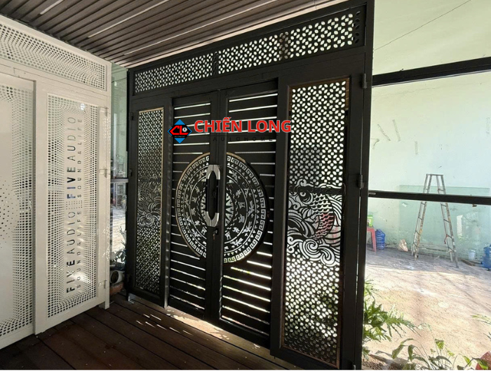 Cửa trượt quay Trống đồng, Cá chép - Tiện dụng tăng không gian sống hiện đại