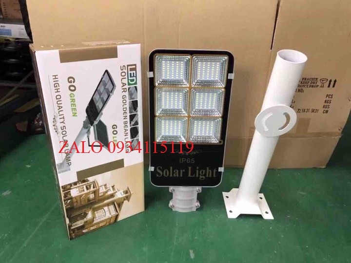 Đèn đường năng lượng mặt trời 200w Led sáng trắng