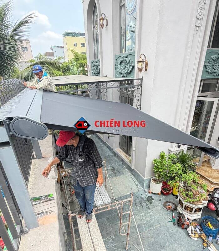 Mái Hiên Tự Động DQB Nhập Khẩu 100% 3.05m x 2.5m | LED Cao Cấp Q12