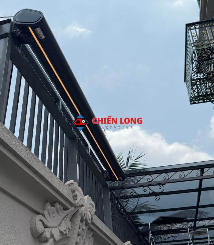 Mái Hiên Tự Động DQB Nhập Khẩu 100% 3.05m x 2.5m | LED Cao Cấp Q12