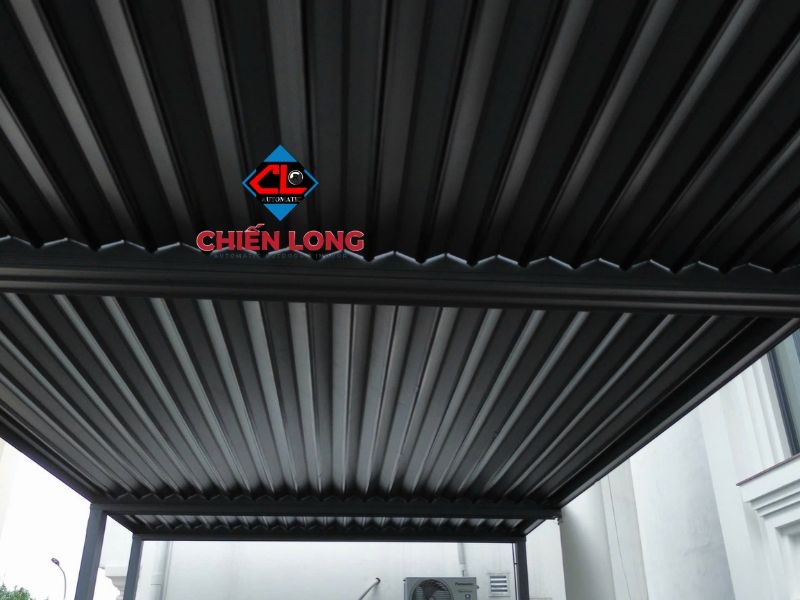 Mái nhôm xếp trượt Ziczac tự động CSFB - 03 - sản phẩm chất lượng Châu Âu nhập khẩu 100%