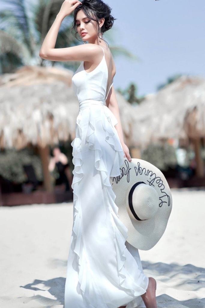 dam-maxi-kieu-hai-day-ho-lung-beo-bach-tuot