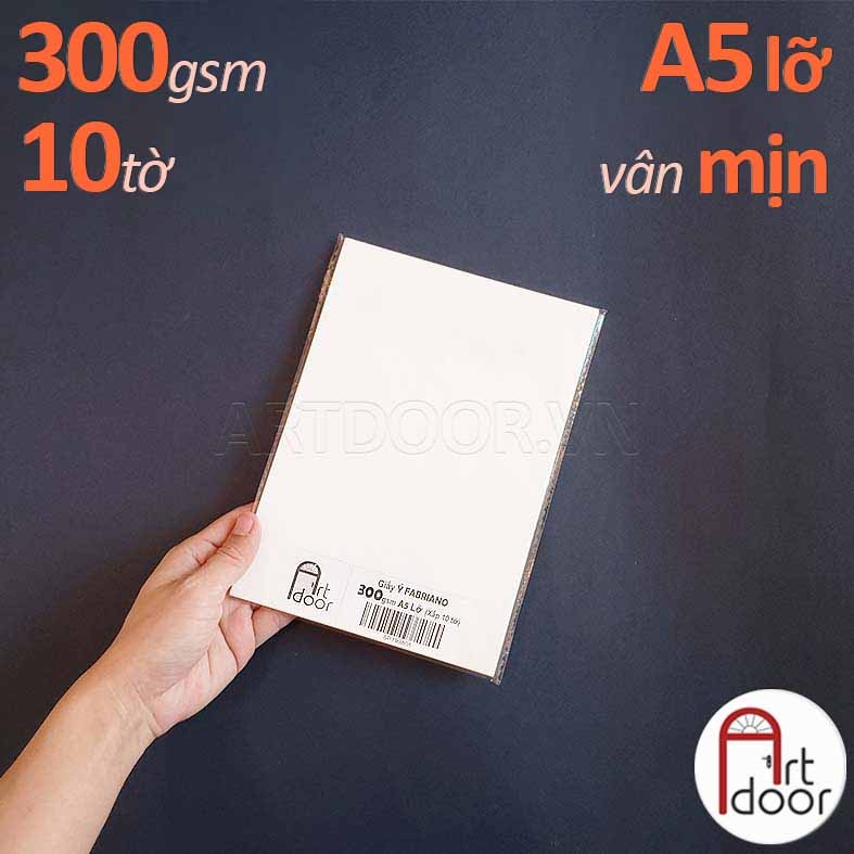 Giấy vẽ màu nước FABRIANO Ý dày 300gsm (vân mịn)