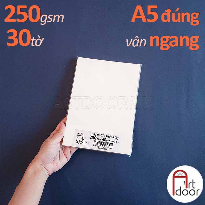 Giấy vẽ màu nước CANSON Truyền Thống dày 250gsm (vân ngang)