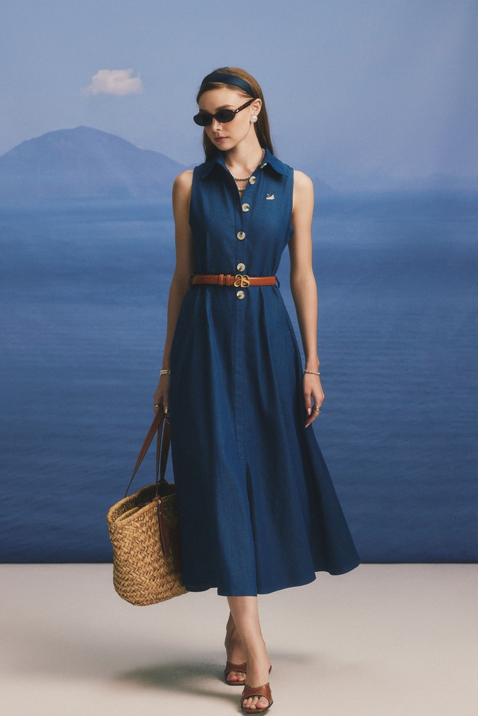 Aurina Dress