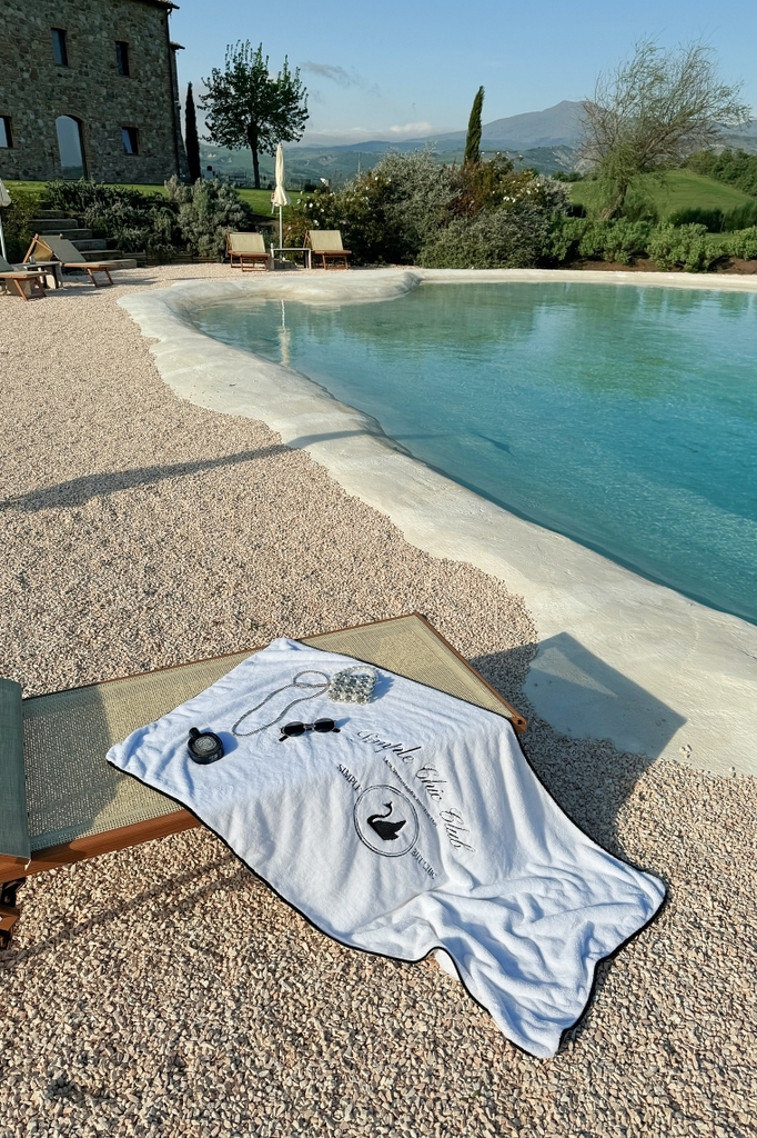 SS24 Simple Chic Club Towel