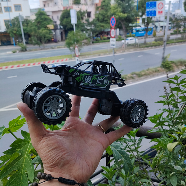 Xe hơi đồ chơi điều khiển từ xa, kiểu dáng địa hình Off-Road