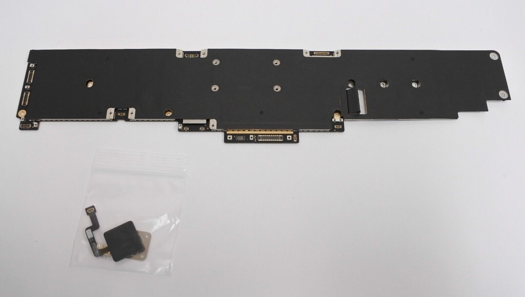 Main Apple MacBook Air 13 M2 | A2681 / 3.49 GHz 2022 | 820-02536-A
