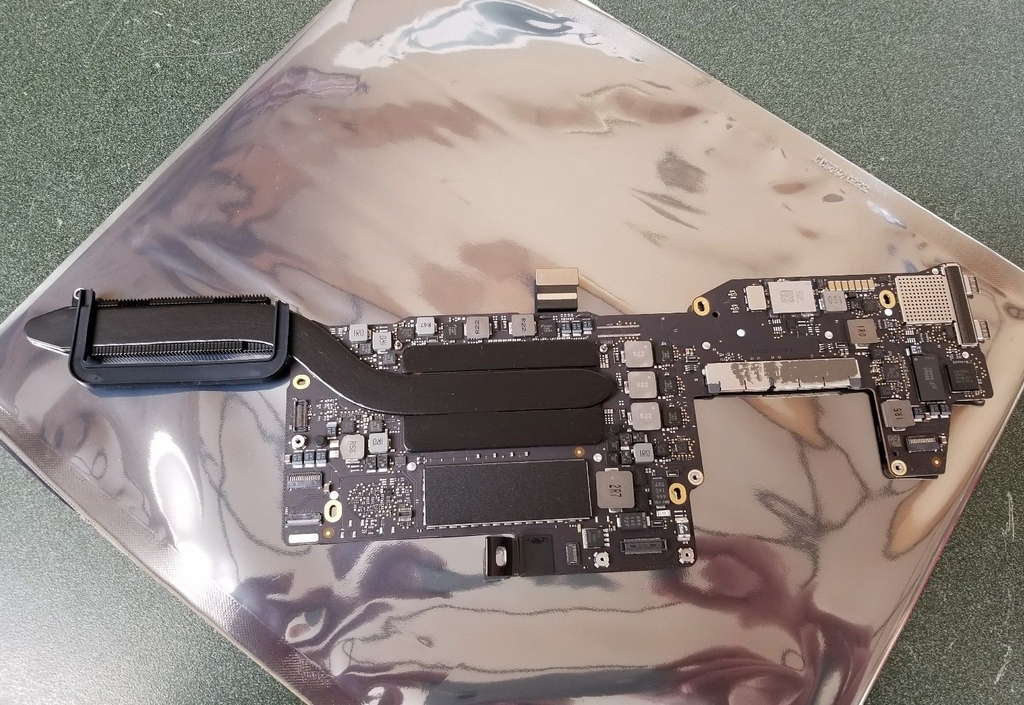 Main MacBook Pro A1708 2.3GHz Hàng Zin, BH 1 đổi 1