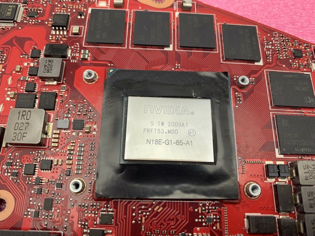 Main ASUS ROG Zephyrus GA502IV-WS74 AMD Ryzen 7 4.20GHz RTX 2060