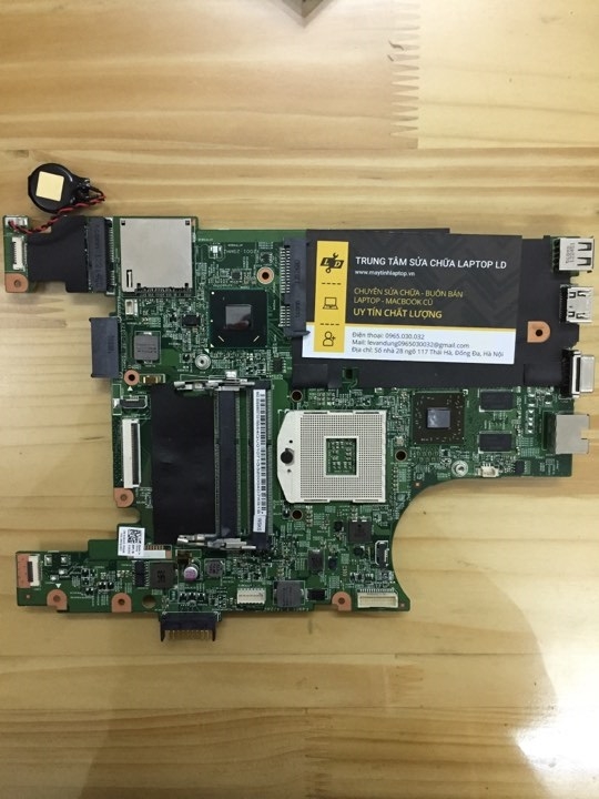 Main Dell Vostro 14 1450