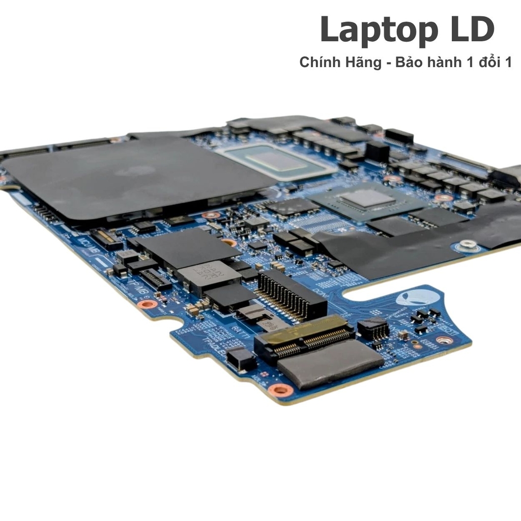 Main Dell Alienware M16 R2 Intel Core Ultra 9 185H RTX4060