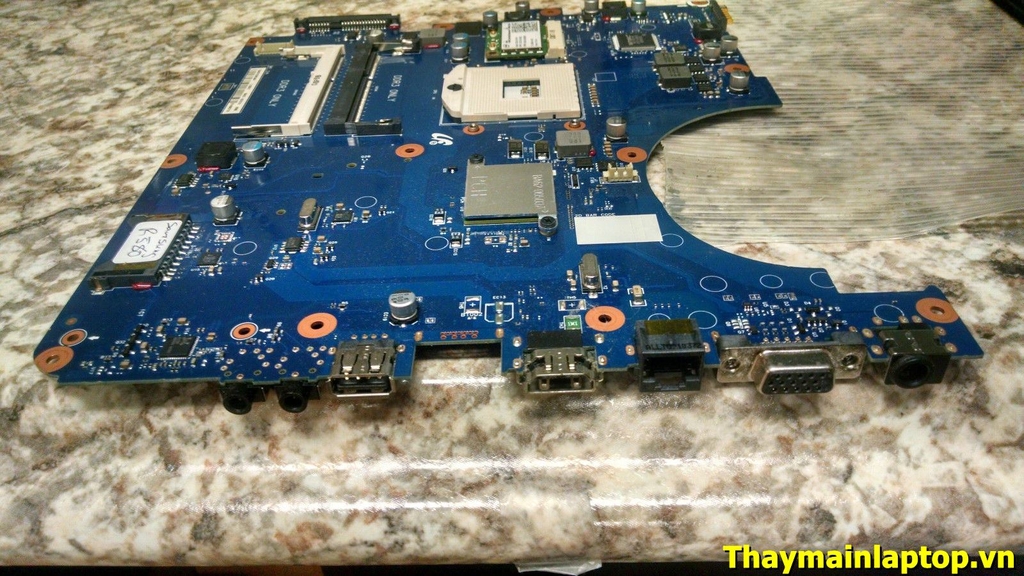 Main Samsung R580 BA92-06761B