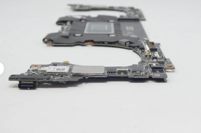 Main Dell XPS 13 9340 CPU Intel Ultra 7 155H 16GB