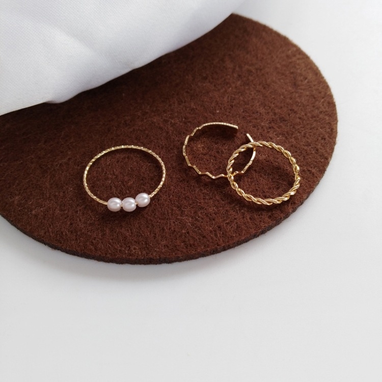 SET 5 NHẪN MẠ VÀNG ĐÍNH NGỌC TRAI D59