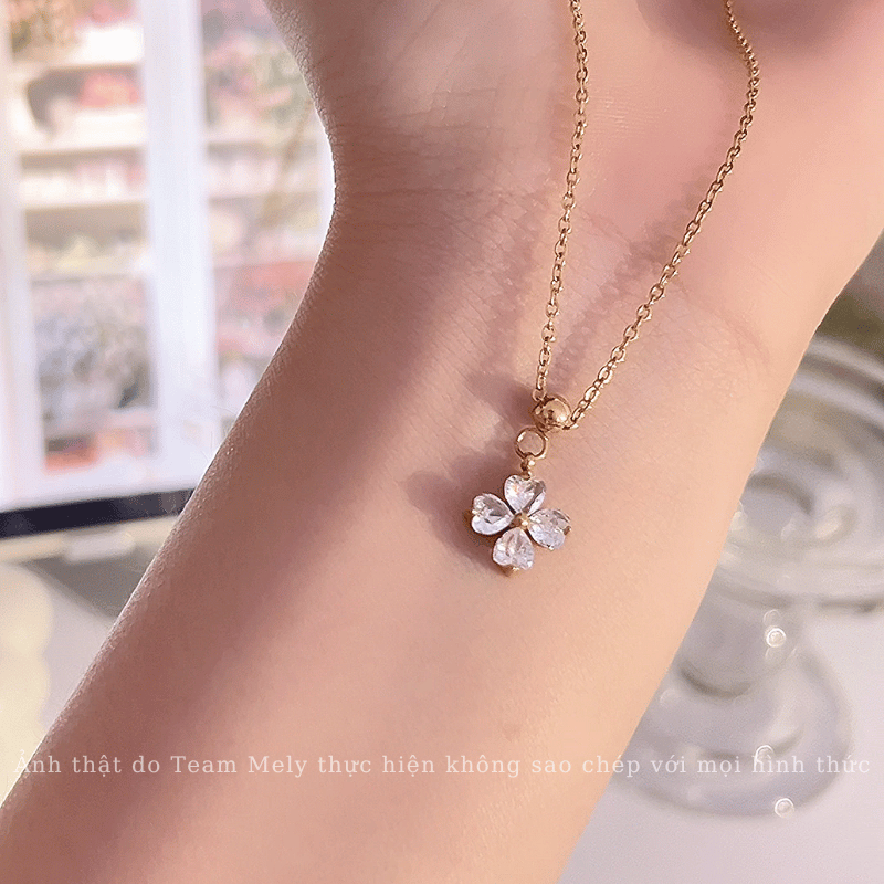 Dây chuyền đính đá hình hoa CT35