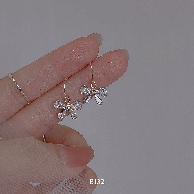 Bông tai đính đá hình nơ B132
