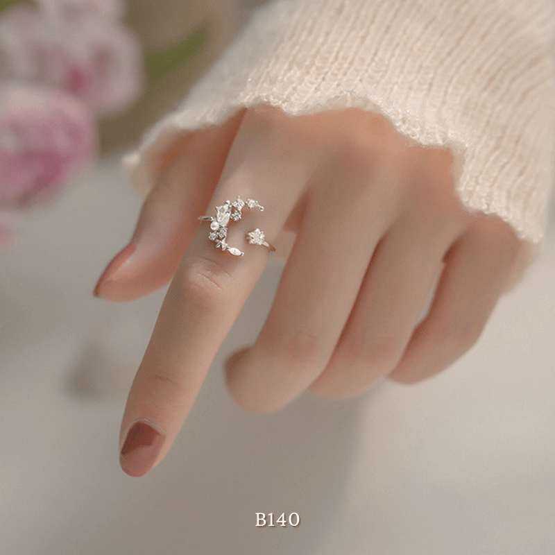 Nhẫn đính đá mặt trăng B140