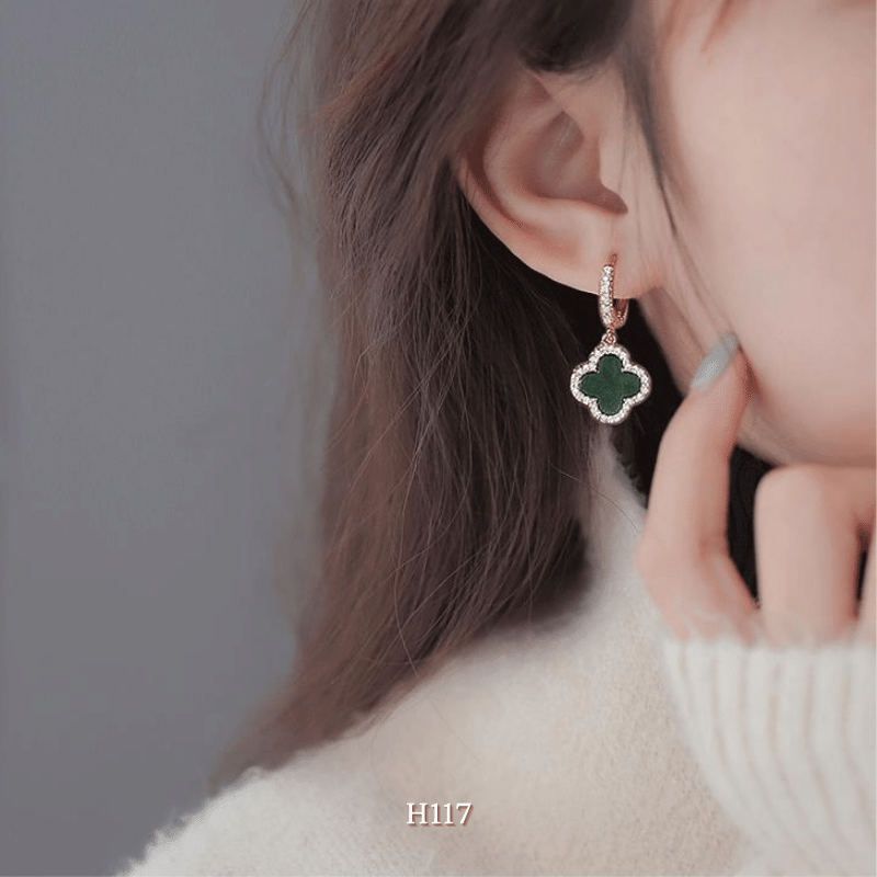 Bông tai nữ dạng móc hình hoa đá đen phụ kiện trang sức đơn giản thời trang H117