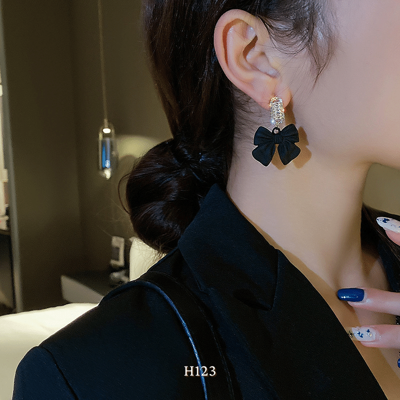 Bông tai nữ hình nơ đen phụ kiện trang sức sang trọng quý phái H123
