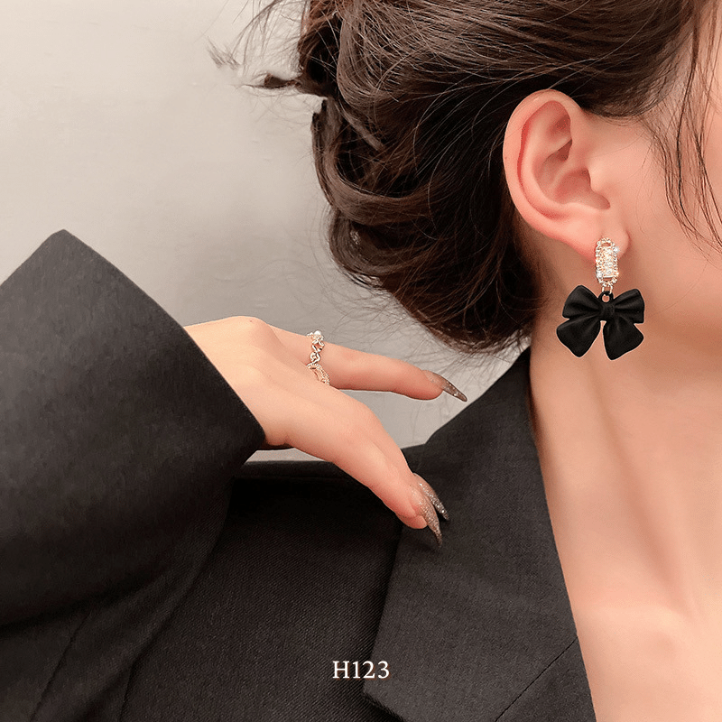 Bông tai nữ hình nơ đen phụ kiện trang sức sang trọng quý phái H123