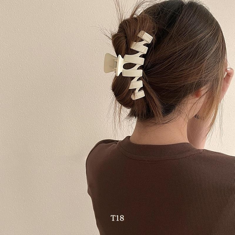 Kẹp tóc càng cua cở lớn hình quạt phong cách Hàn Quốc nhiều màu - Mely T18