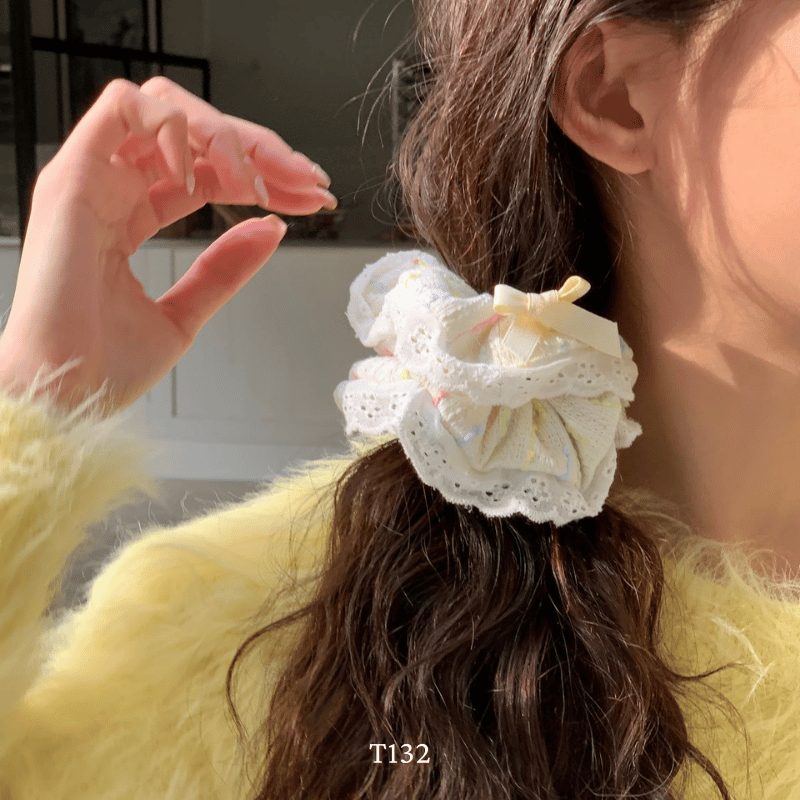 Buộc tóc T132