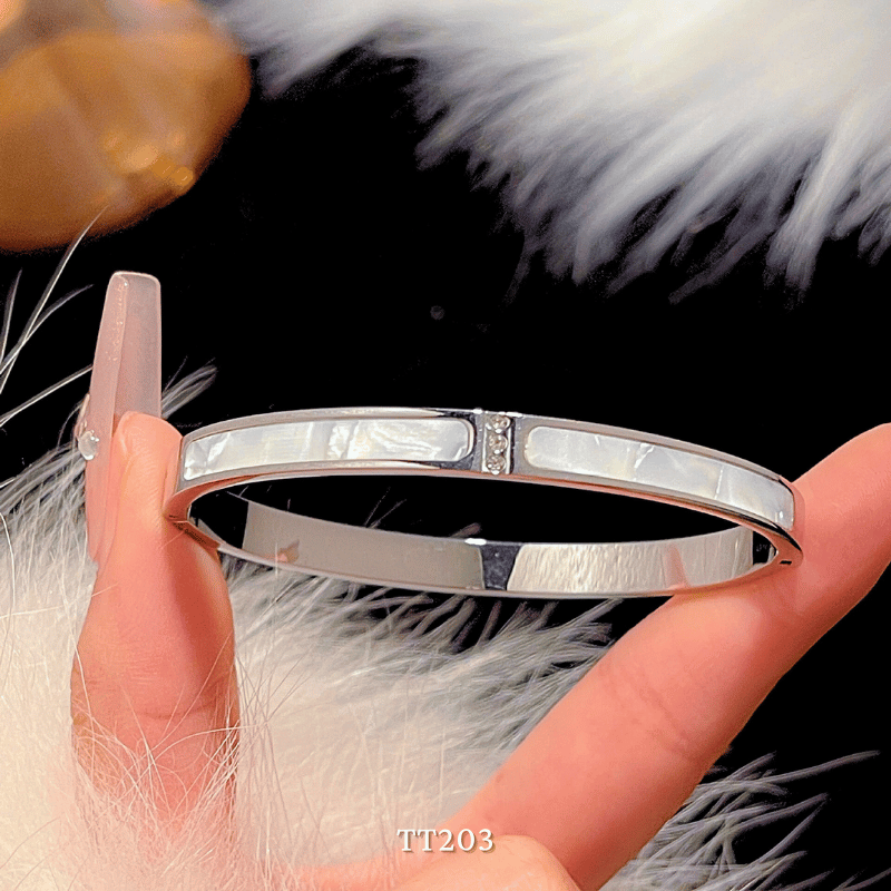 Vòng tay TT206