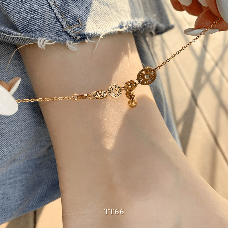[KHÔNG ĐEN GỈ] Lắc chân thép Titan mạ vàng hình đồng xu kết hợp với chuông  - TT66