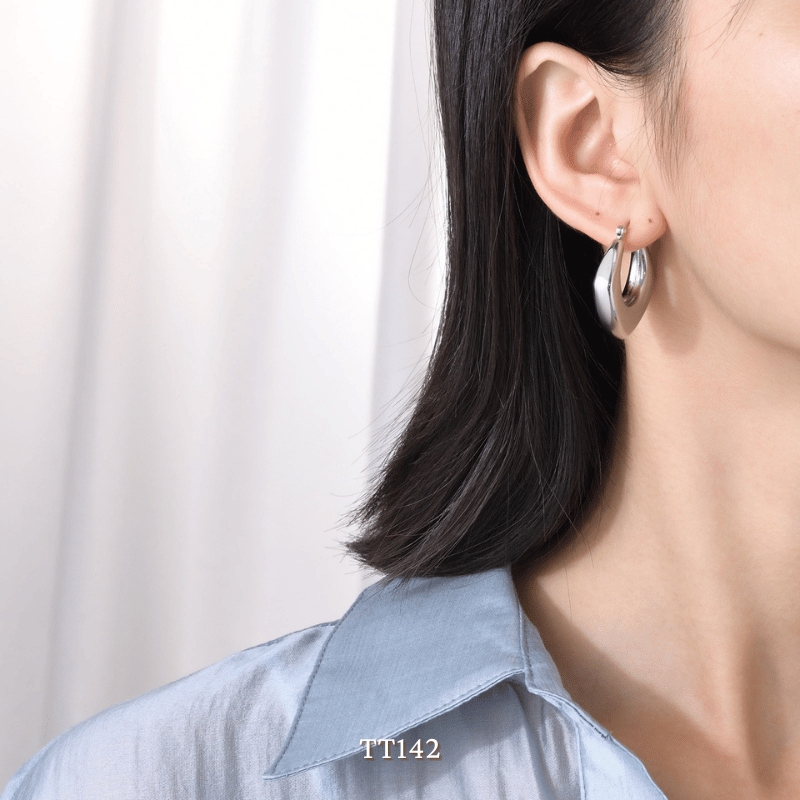 Bông tai Thép Titan không gỉ dạng vuông TT142