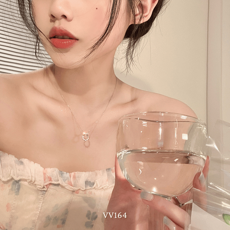 Dây chuyền VV164