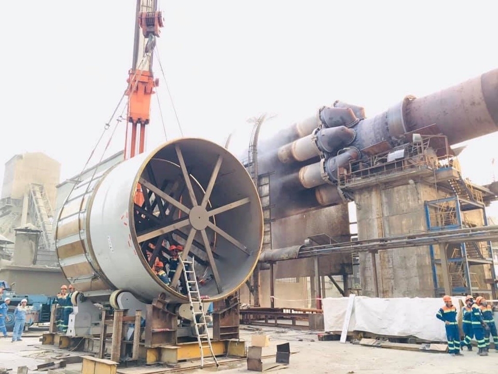  Cung cấp và thay thế vỏ lò và vành băng đa cho xi măng Hà Tiên