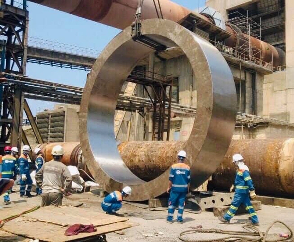  Cung cấp và thay thế vỏ lò và vành băng đa cho xi măng Hà Tiên