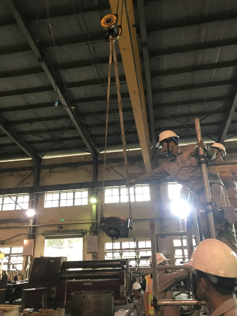  Hộp giảm tốc và các hệ thống truyền động