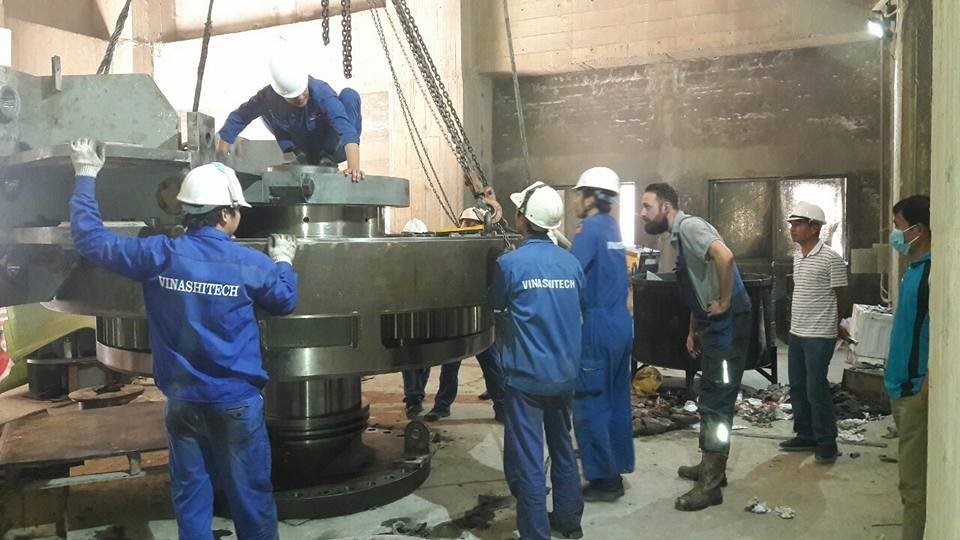  Đại tu hộp giảm tốc Siesa cho nhà máy xi măng Vicem Bỉm Sơn