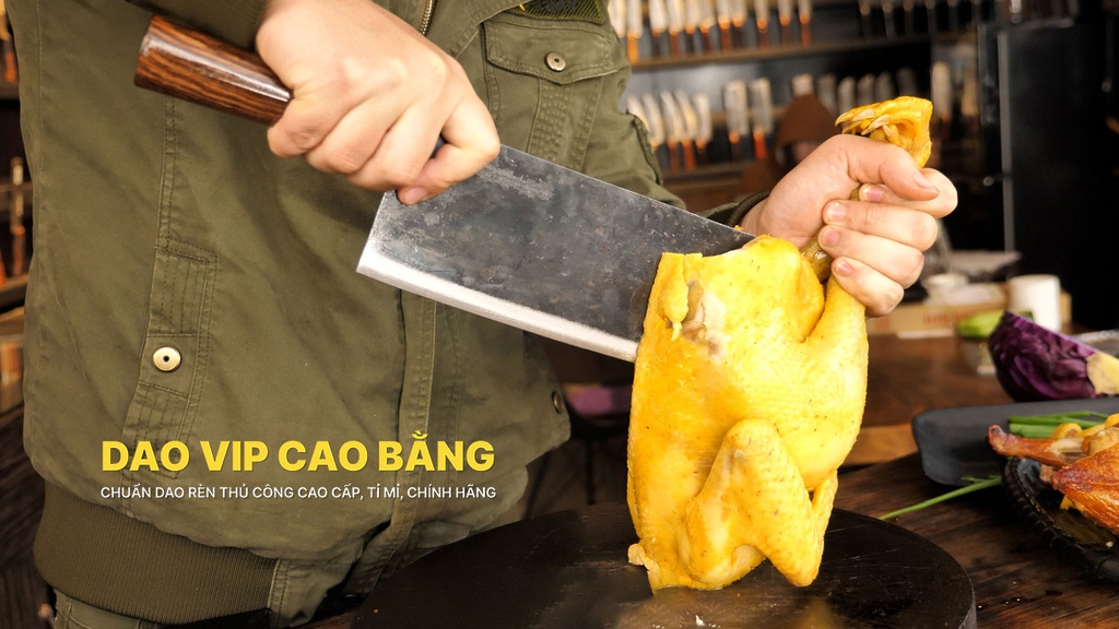 Dao chặt gà sắc bén - Thép nhíp ô tô - Cán cẩm khâu đồng G05D - hàng chuẩn chính hãng của DAO VIP CAO BẰNG