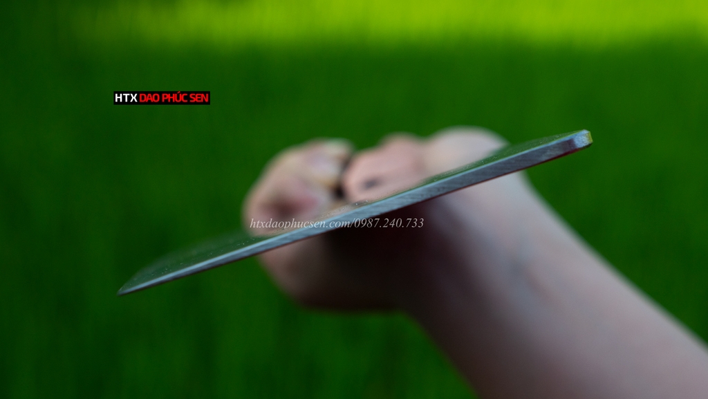 Dao chặt gà thép trắng cao cấp CG10 vệ sinh, an toàn - Hàng chuẩn của DAO VIP - HTX DAO PHÚC SEN